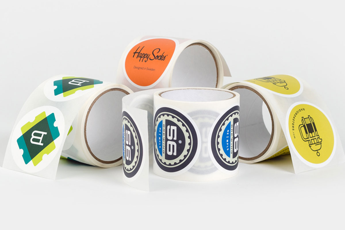 ROUND AUTO ROLL STICKERS